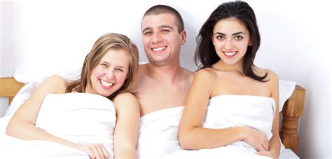 Girlfriend in a threesome. Things To Know About Girlfriend in a threesome. 